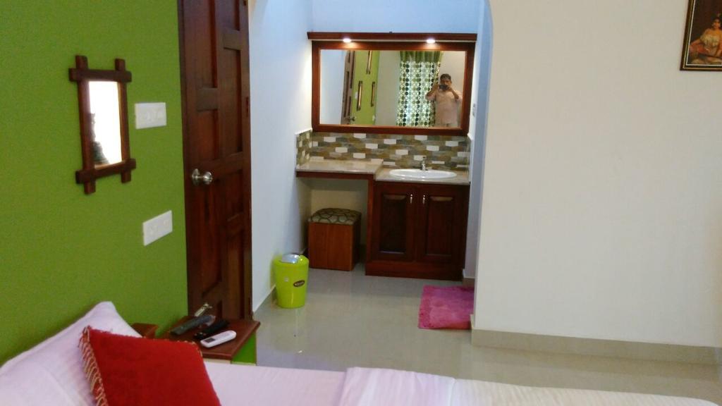Mango Kerala Homes クマラコム エクステリア 写真